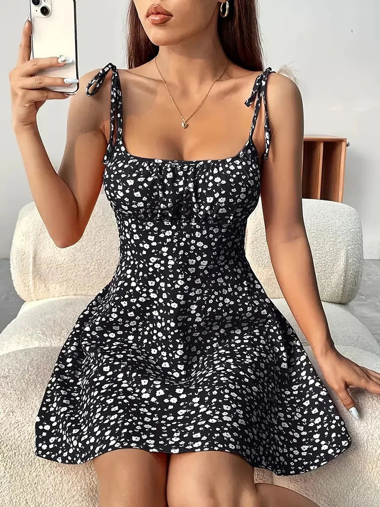 ARABELLA Classic Floral Dress